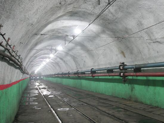 井工煤矿特殊巷道(硐室)冒顶的处理方法探究